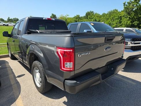 Used 2017 Ford F150 XL w/ Equipment Group 101A Mid RWD image 3