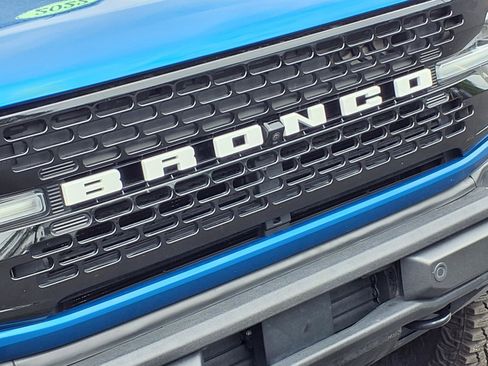 Used 2022 Ford Bronco Wildtrak AWD/4WD image 30