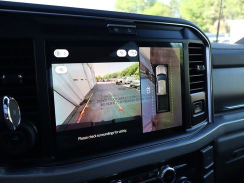 Used 2025 Ford F450 Platinum w/ Platinum Plus Package image 25