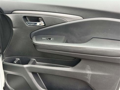 Used 2024 Honda Ridgeline RTL image 6