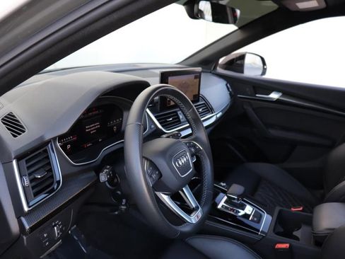 Used 2023 Audi SQ5 Premium Plus w/ Premium Plus Package image 53