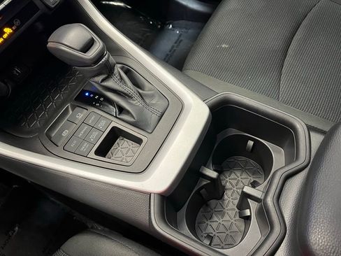 Used 2023 Toyota RAV4 LE image 7