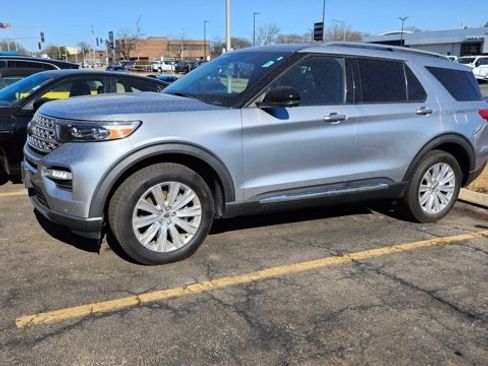 Used 2020 Ford Explorer Limited w/ Hybrid Equipment Group 310A image 7