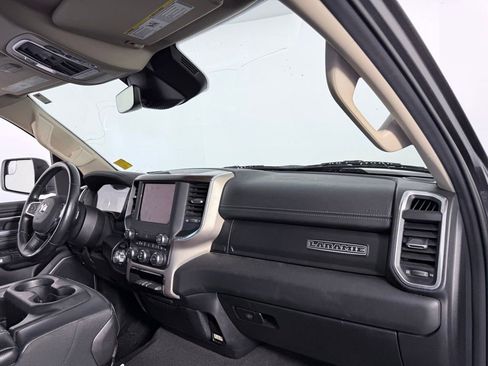 Used 2021 RAM 1500 Laramie image 24