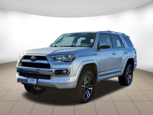 Used 2014 Toyota 4Runner Limited image 3