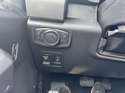 Used 2019 Ford F150 XLT w/ Equipment Group 302A Luxury image 14