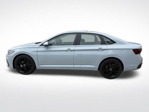 New 2026 Volkswagen Jetta SE image 5