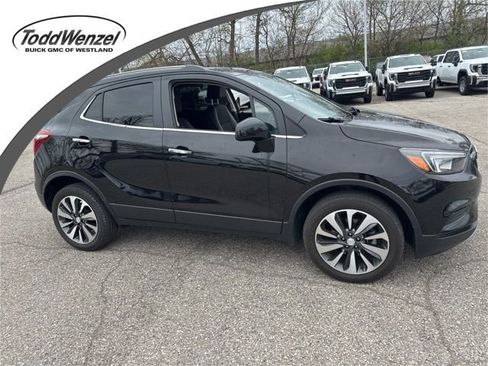 Used 2022 Buick Encore Preferred w/ Safety Package AWD/4WD image 1
