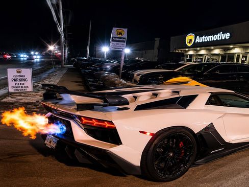 Used 2014 Lamborghini Aventador LP 700-4 AWD/4WD image 4