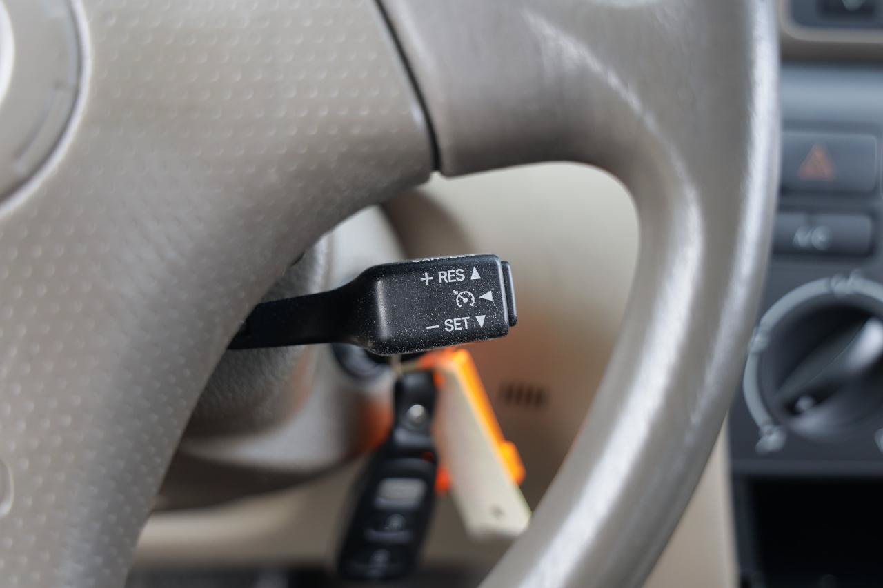 Used 2006 Toyota Corolla LE w/ Audio Value Pkg FWD image 28