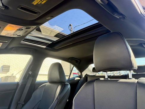 Used 2018 Lexus IS 300 F Sport w/ F Sport Package AWD/4WD image 18