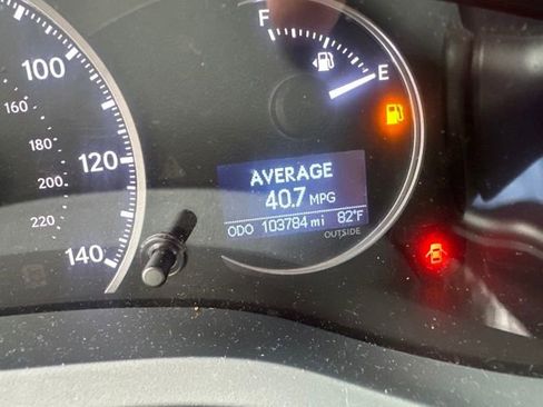 Used 2012 Lexus CT 200h Premium FWD image 19