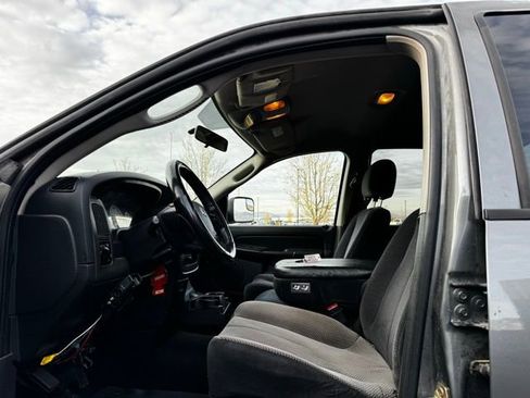 Used 2005 Dodge Ram 2500 Truck SLT w/ Quad Cab Big Horn Value Group image 7