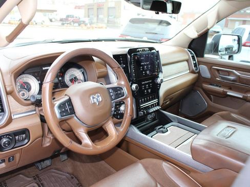 Used 2021 RAM 1500 Limited image 11