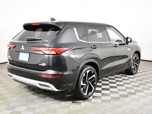 Used 2024 Mitsubishi Outlander SEL AWD/4WD image 6