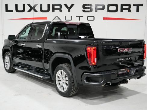 Used 2021 GMC Sierra 1500 Denali w/ Driver Alert Package II image 3