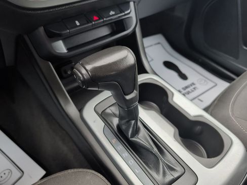 Used 2019 Chevrolet Colorado LT image 15