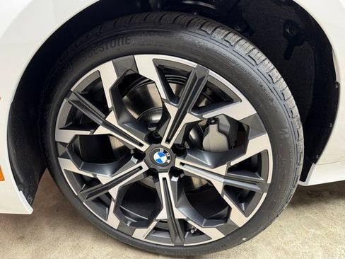 Used 2026 BMW 330i xDrive Sedan w/ Premium Package image 28