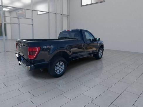 Used 2021 Ford F150 XLT image 9