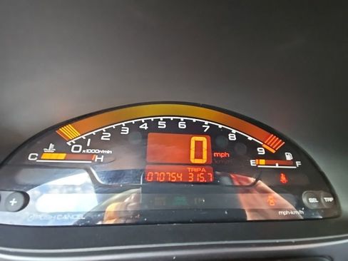 Used 2003 Honda S2000 image 13