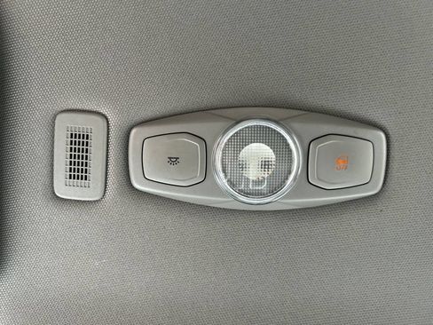 Used 2018 Ford F150 XL w/ Equipment Group 101A Mid RWD image 18