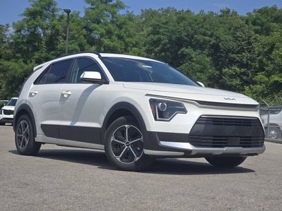 Used 2023 Kia Niro EX