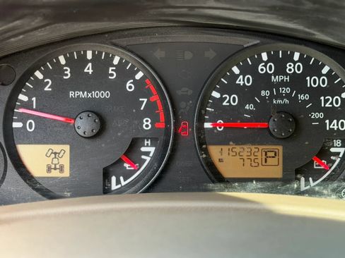 Used 2016 Nissan Frontier SV AWD/4WD image 13