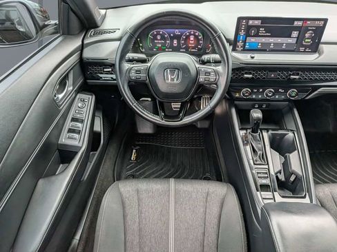 Used 2024 Honda Accord Sport image 16