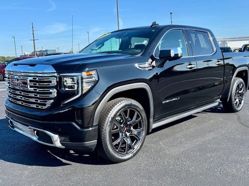 Used 2025 GMC Sierra 1500 Denali w/ Denali Reserve Package AWD/4WD image 3