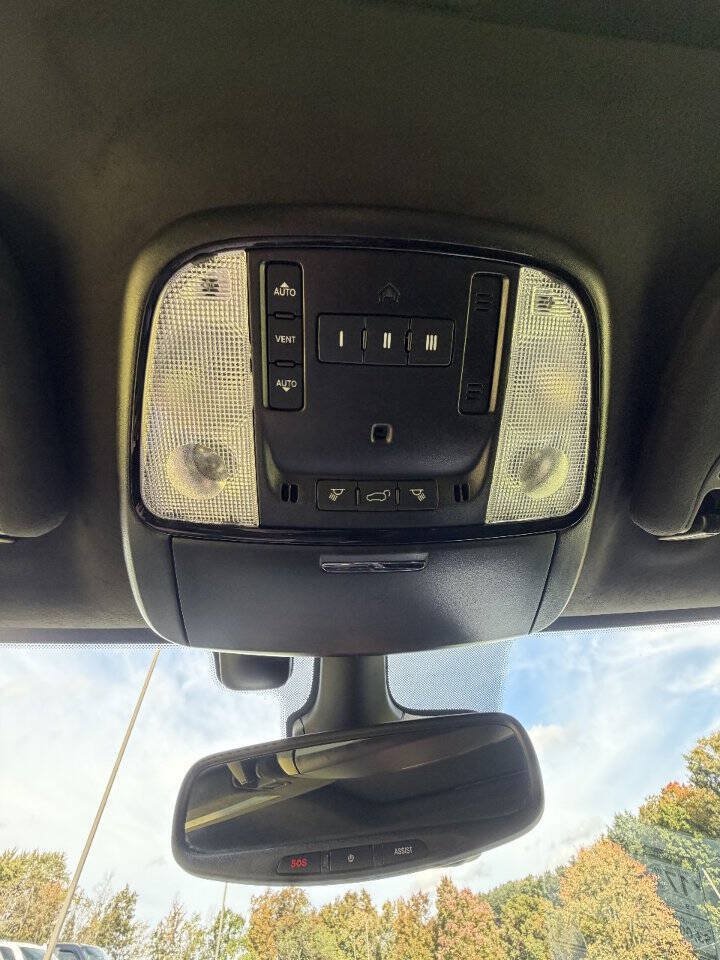 Used 2023 Dodge Durango R/T AWD/4WD image 25