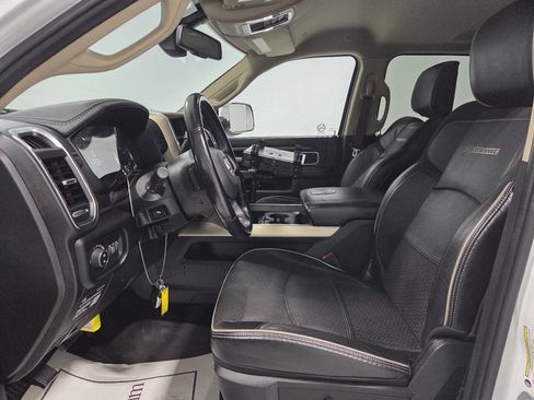 Used 2022 RAM 2500 Laramie AWD/4WD image 13