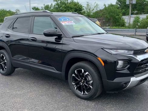 Certified 2023 Chevrolet TrailBlazer LT AWD/4WD image 2