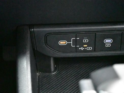 Used 2025 Kia K4 FWD image 27