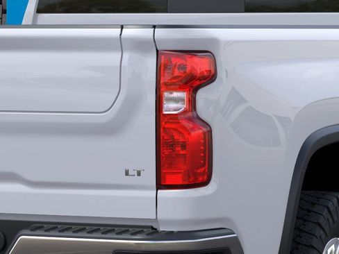 New 2026 Chevrolet Silverado 2500 LT AWD/4WD image 11