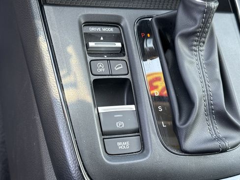 Certified 2023 Honda CR-V EX-L image 32