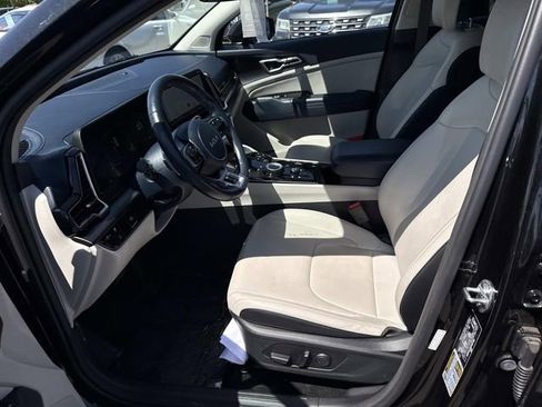 Used 2023 Kia Sportage EX AWD/4WD image 14
