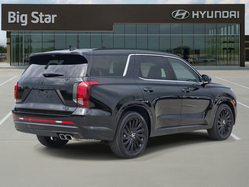 Used 2024 Hyundai Palisade Calligraphy AWD/4WD image 4
