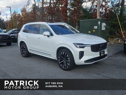New 2026 Volvo XC90 B6 Plus w/ Protection Package Premier