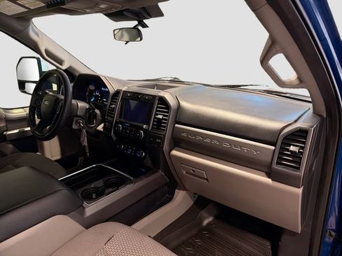 Used 2022 Ford F250 XLT w/ XLT Premium Package image 23