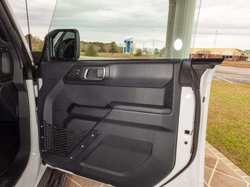 New 2025 Ford Bronco Big Bend AWD/4WD image 21