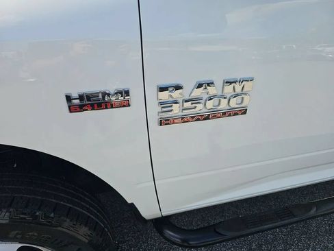 Used 2018 RAM 3500 Tradesman w/ Popular Equipment Group AWD/4WD image 9