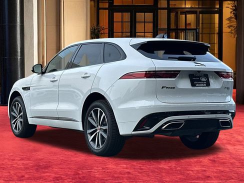 Used 2023 Jaguar F-PACE R-Dynamic S image 4