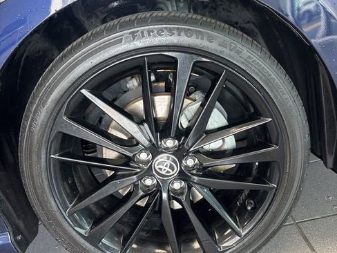 Used 2021 Toyota Camry XSE FWD image 9