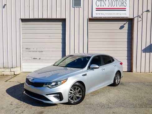 Used 2019 Kia Optima LX image 1