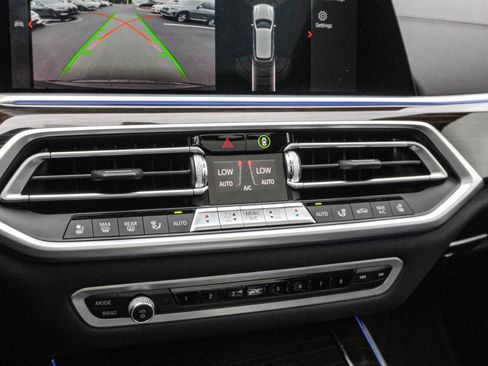 Used 2020 BMW X5 xDrive40i w/ Premium Package AWD/4WD image 23