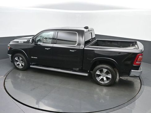 Used 2019 RAM 1500 Laramie AWD/4WD image 38