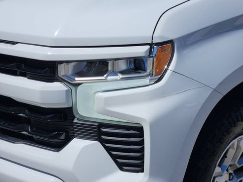 Used 2023 Chevrolet Silverado 1500 RST w/ Convenience Package II AWD/4WD image 6