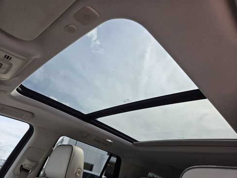 Used 2022 GMC Yukon Denali RWD image 14