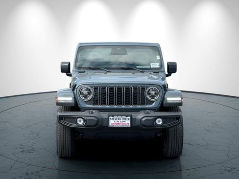 New 2026 Jeep Gladiator Sport AWD/4WD image 9