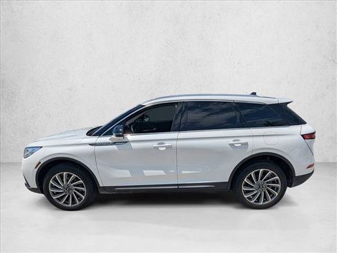 Used 2023 Lincoln Corsair Reserve w/ Equipment Group 201A AWD/4WD image 9